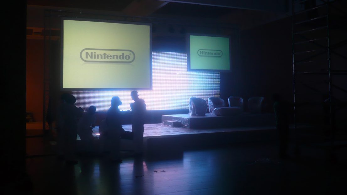 Diseno ejecucion escenografia evento Nintendo Zaragoza